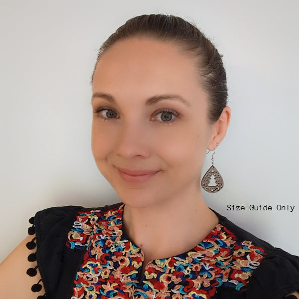 Women wearing Grace Drops as a size guide.