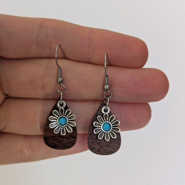 Sage Drops - Wooden Earrings