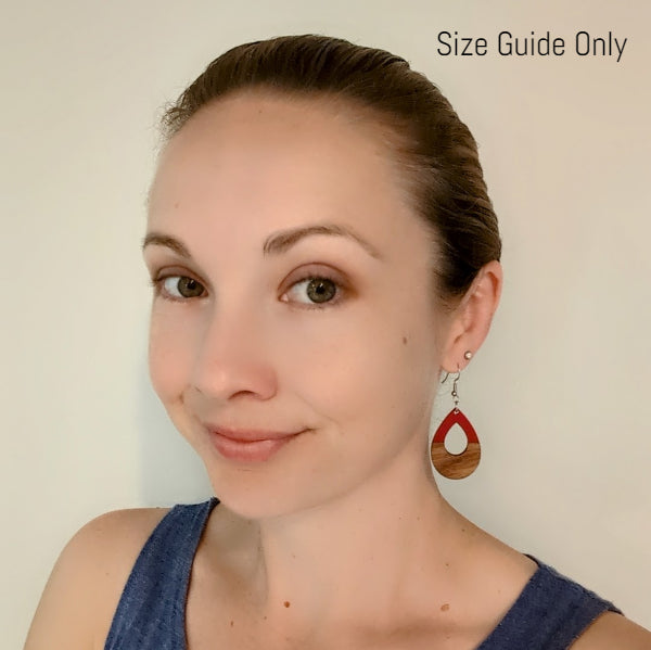 Women wearing Ella Drops as a size guide.