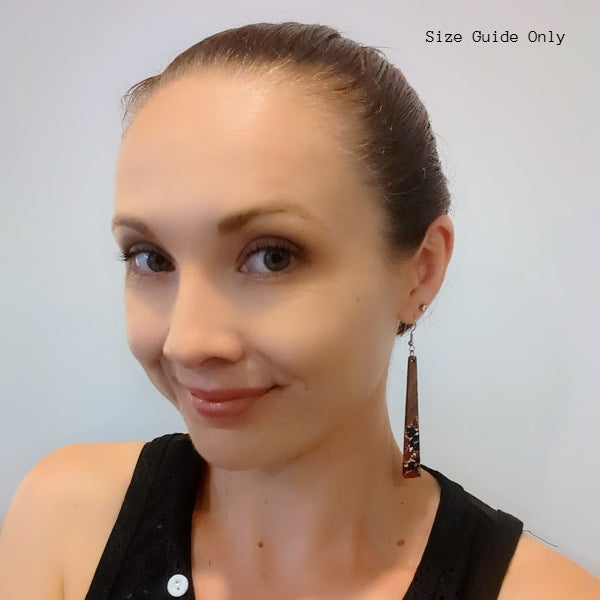 Women wearing Rae Drops as a size guide.